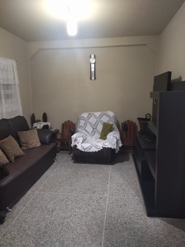 Imagen 2 de 4 de Casa En Anaco. Boulevard Venezuela.