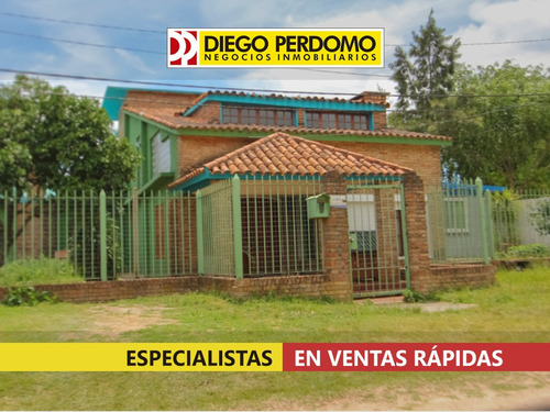 Casa De 6 Dormitorios En Venta, Playa Pascual