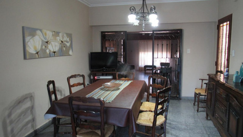 Imagen 8 de 25 de Casa En La Plata - 12 E/ 530 Y 531 - Dacal Bienes Raices