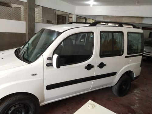 Imagem 1 de 8 de Doblò Attractive 1.4 8v (flex)
