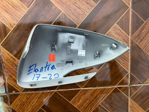 Carcasa Espejo Elantra 2017 2018 2019 2020 Lado Copiloto (Usado)