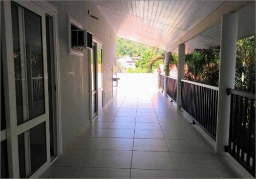 Imagem 3 de 8 de Casa Com 3 Quartos, 340 M² Por R$ 1.600.000 - Piratininga - Niterói/rj - Ca20844