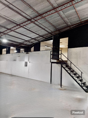 Venta Excelente Galpón En Boleíta Sur!! Oportunidad De Inversión!!!