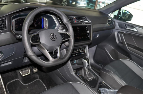 Volkswagen Tiguan Allspace R-LINE 2.0 300 TSI AUT