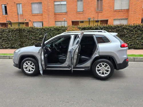 Jeep Cherokee Cherokee Longitud TP 3200cc CT TC 4X4 FE