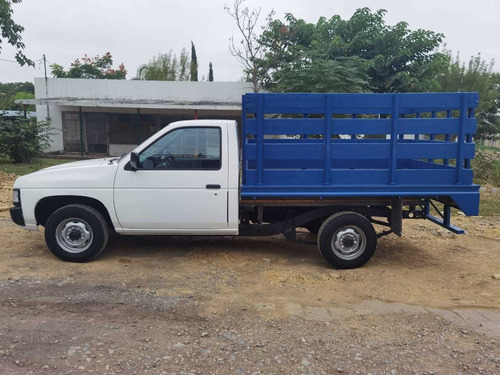 Nissan Estaquitas Estacas