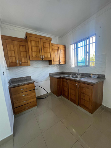Se Renta Apartamento Detrás De Seconsa