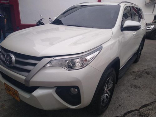Toyota Fortuner 2020,motor 2.4 Diesel,autom,original