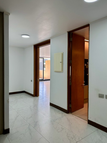 Amplio Departamento Comandante Malbec /mall Portal La Dehesa
