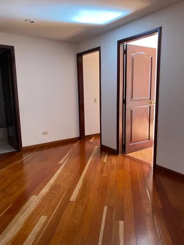 Se Arrienda En Chicó Navarra