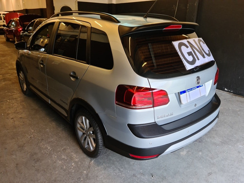Volkswagen Suran 2018 1.6 Track