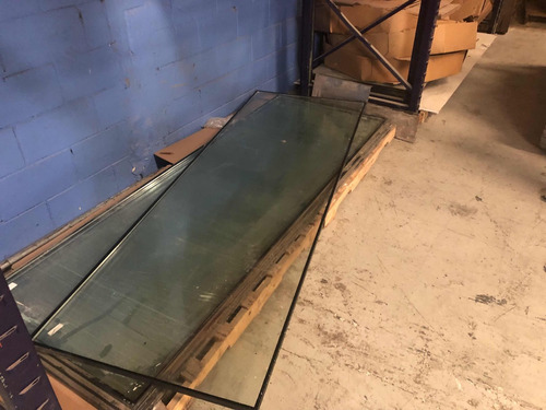 Imagen 1 de 3 de Vidrios Grandes Resistentes Ventanas Edificios