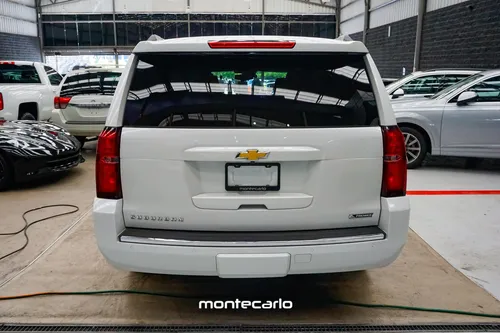 Chevrolet Suburban 5.3 V8 LT Piel 2 Fila Asientos At