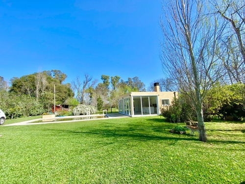 Imagen 20 de 30 de Hermosa Casa 5 Amb Con Parque Y Quincho