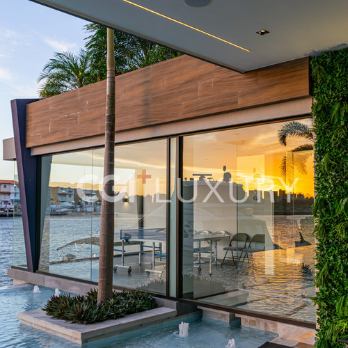 Cgi+ Luxury Lecheria, Vende Moderna Y Espectacular Casa, A Estrenar, En La Urb. Las Villas