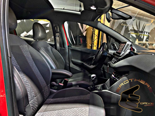 Imagen 21 de 23 de Peugeot 208 1.6 Gt Thp 2018