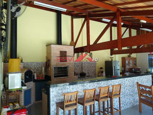 Chácara Com 4 Dorms, Pau D'alhinho, Piracicaba - R$ 800 Mil, Cod: 5598 - V5598