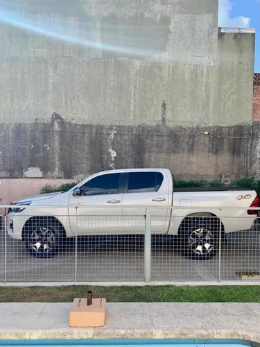 Toyota Hilux 2.8 Cd Srx 177cv 4x4 2019