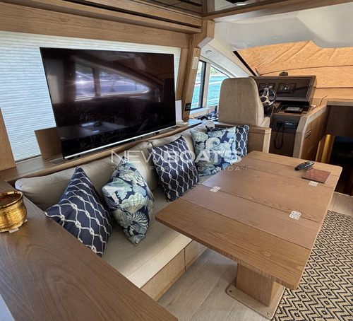 Intermarine 62 Ñ Azimut Schaefer Ferretti Princess