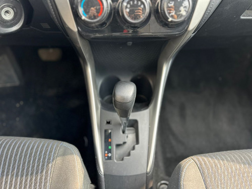Toyota Yaris 1.3 16V FLEX XL LIVE MULTIDRIVE