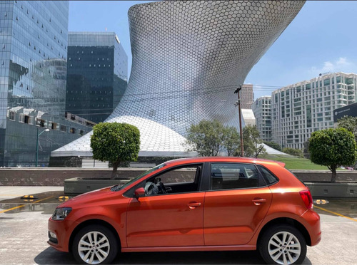 Imagen 2 de 11 de Volkswagen Polo 2017 1.2 Sportline Tiptronic At
