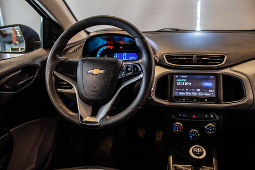 Imagen 12 de 15 de Chevrolet Prisma Lt 1.4 Gnc 129.000km 2016 Gris
