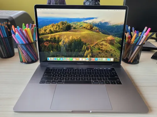 Macbook Pro 2018 15pol Core I7 16gb Ram 256gb Ssd Macbook Pro 2018 15pol Core I7 16gb Ram 256gb Ssd