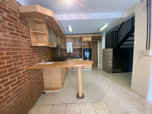 Casa Chalet En Venta Ubicado En Boulogne, San Isidro, G.b.a. Zona Norte