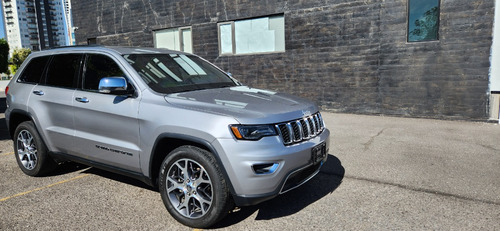 Jeep Grand Cherokee 3.6 Limited Lujo 4X2 At