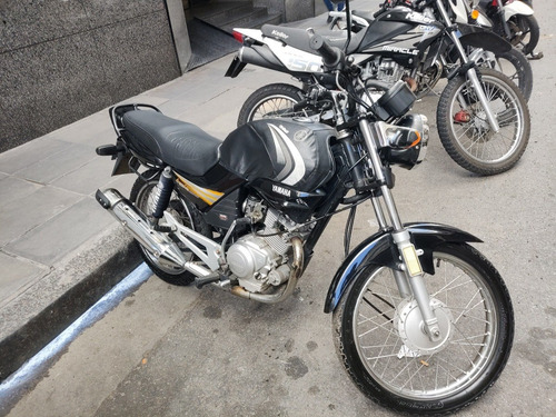 Imagen 5 de 15 de Yamaha Ybr 125 E 2015 Como Nueva-