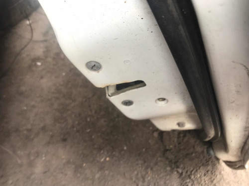 Puerta Pelada Mitsubishi Colt 96/99 Acompañante