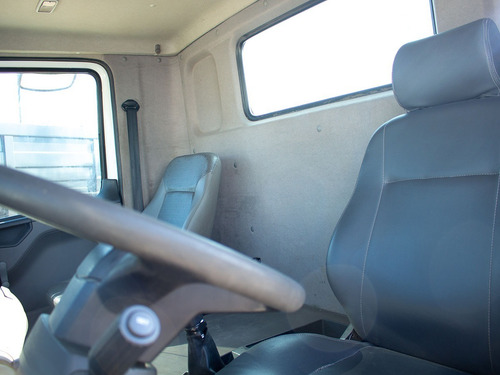 Imagem 10 de 20 de Volkswagen 26280 Manual 6x4 Com Munck Tka 45700 2015 = 2428