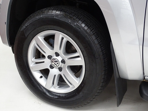 Imagem 3 de 11 de Amarok 2.0 Trendline 4x4 Cd 16v Turbo Intercooler Diesel 4p