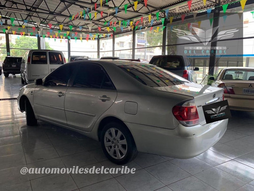 Toyota Camry Automatico