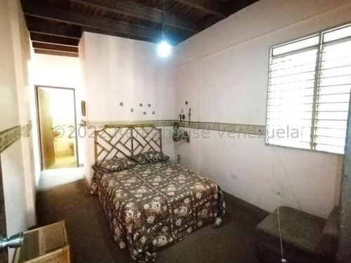 Imagen 15 de 30 de Casa Quinta En Alquiler En Barquisimeto Lara