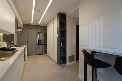 Venta Departamento 2 Ambientes En Puerto Madero