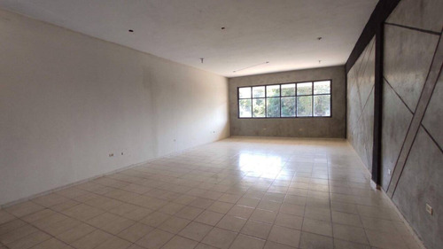 Imagen 8 de 13 de Marialba Giordano Local En Venta Cc Atlas Valencia 134659