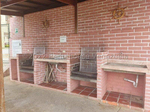 Imagen 9 de 12 de Leida Falcon Rentahouse Vende Apartamento En Tucacas Falcon 22-28401 Lf