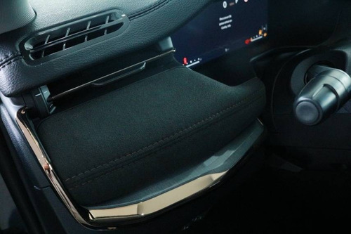 Imagem 13 de 15 de Jeep Commander 2.0 Td380 Turbo Diesel Limited At9