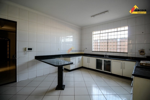 Imagem 3 de 28 de Casa À Venda, 6 Quartos, 1 Suíte, 3 Vagas, Manoel Valinhas - Divinópolis/mg - 46800