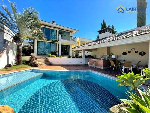 Imagem 2 de 30 de Maravilhosa Casa À Venda Com 380 M², 4 Dormitórios, Sendo 3 Suítes Na Região Da Alameda Lucas De Atibaia. - Ca2383