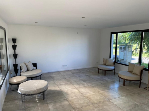 Imagen 8 de 24 de Casa En Venta En Barrio Hudson Chico