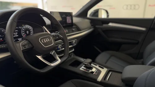 Audi Q5 2.0 L 45 Tfsi Select Mhev