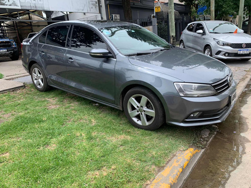 Volkswagen Vento 2.5 Luxury 170cv