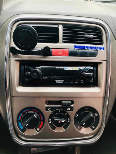 Fiat Punto 1.6 Essence 2011