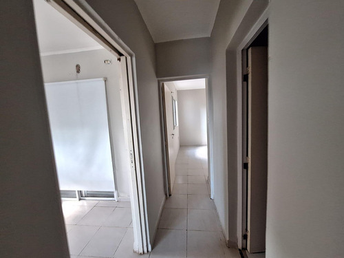 Departamento En Barrio La Cañada