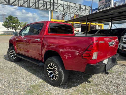 Toyota Hilux 2.8 Tdi Cabina Doble At