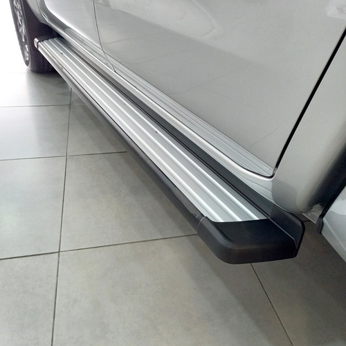 Imagen 9 de 25 de Nueva Nissan Frontier Xe 4x4 Mt 2022