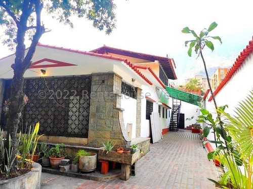 Imagen 11 de 14 de Casa En Venta Los Palos Grandes 22-24123 Wolfgang Liaz 0414-132-24-22 0412-582-01-12