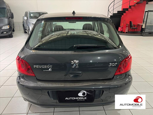 Peugeot 307 1.6 PRESENCE PACK 16V FLEX 4P MANUAL